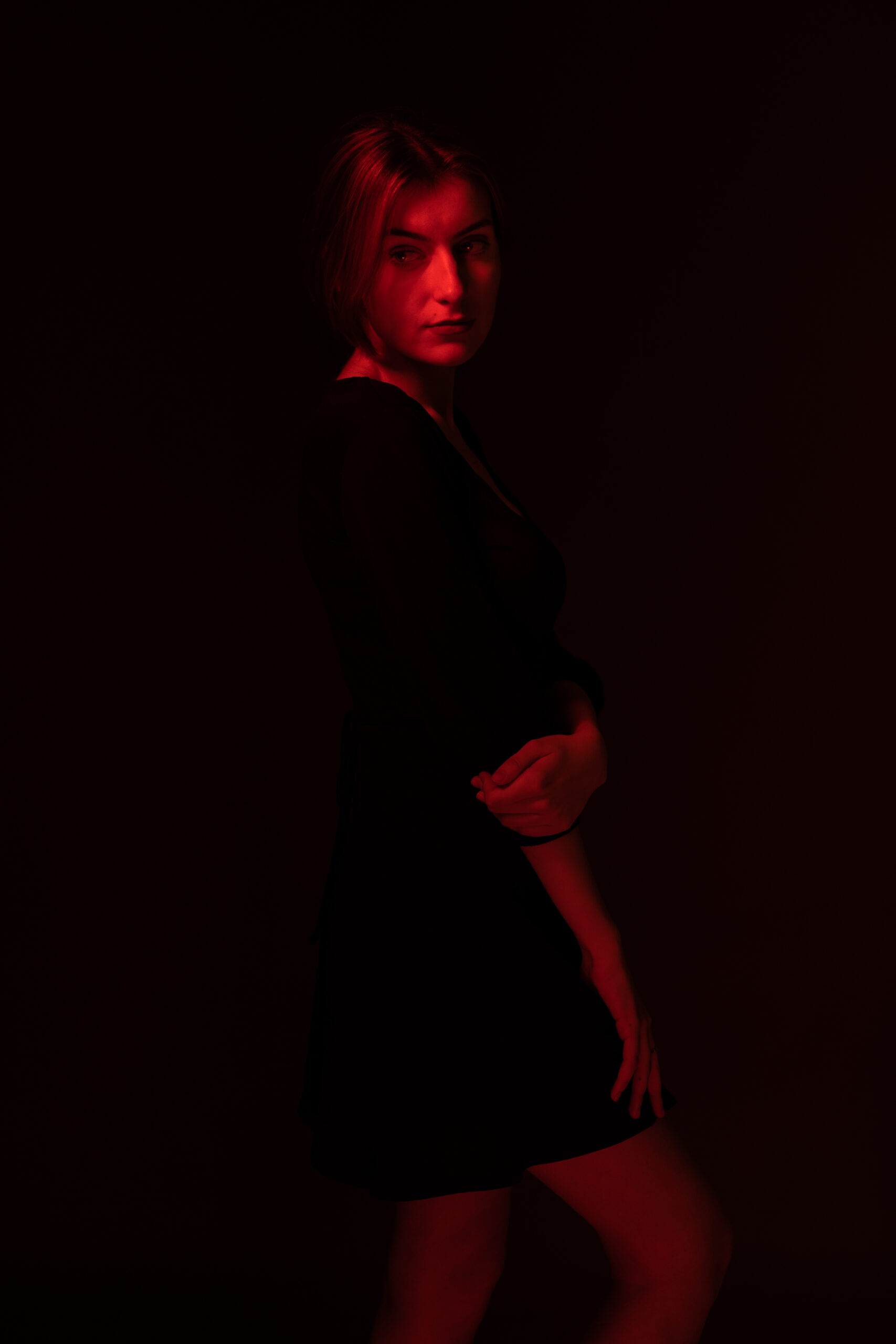 czerwony czarny portret kobiety zdjęcie